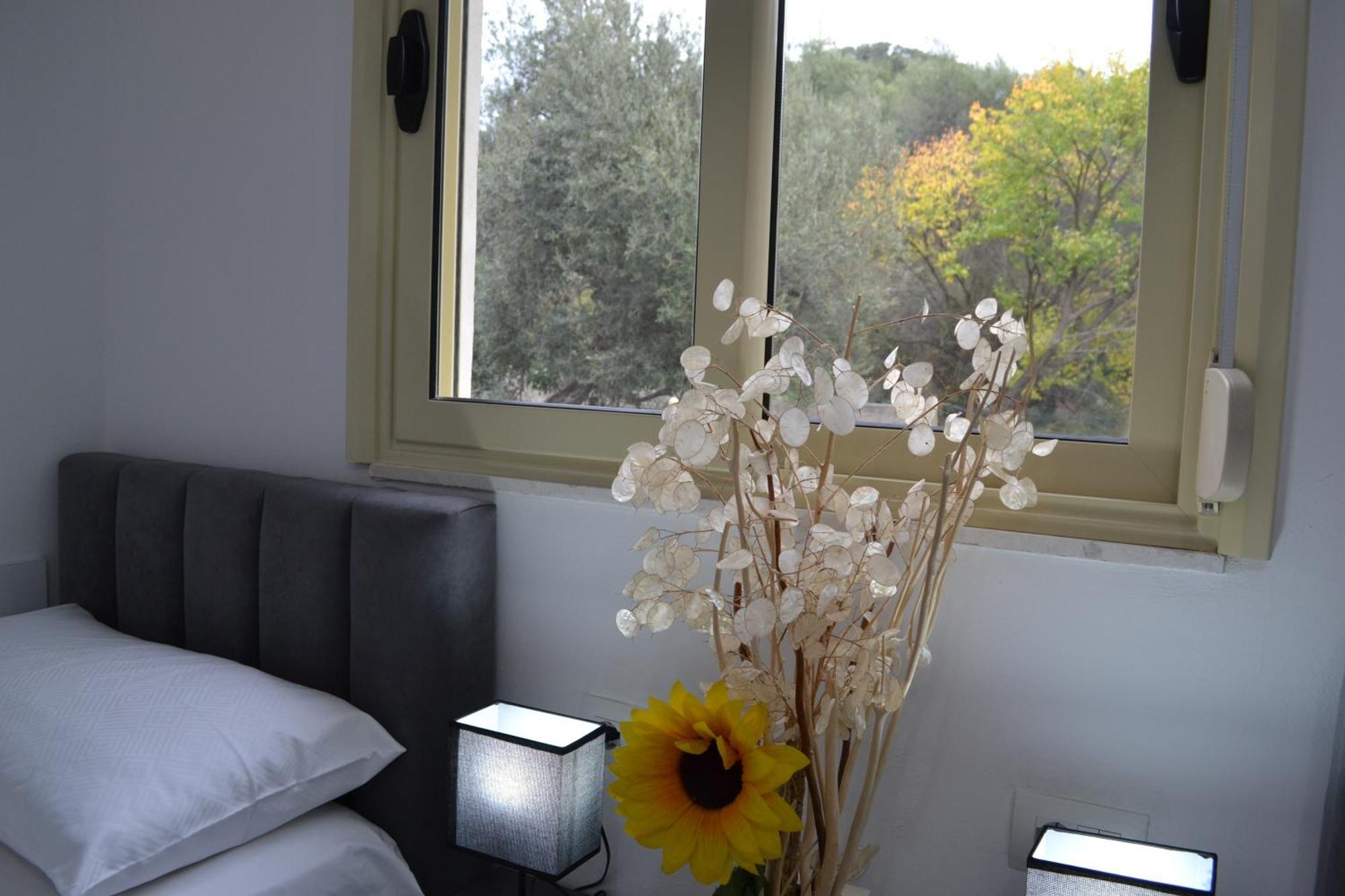 Flowers & Green 2 Bedrooms Apartment & Box Garage Wlora Zewnętrze zdjęcie